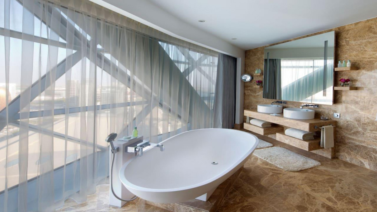 ANDAZ CAPITAL GATE ABU DHABI – A CONCEPT BY HYATT — фото 8
