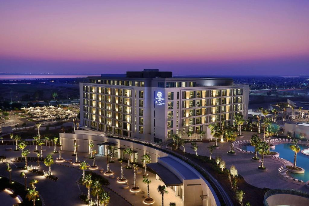 DOUBLETREE BY HILTON ABU DHABI YAS ISLAND RESIDENCES — фото 2