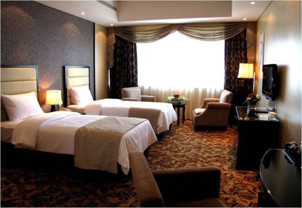 PARAGON HOTEL APARTMENTS
