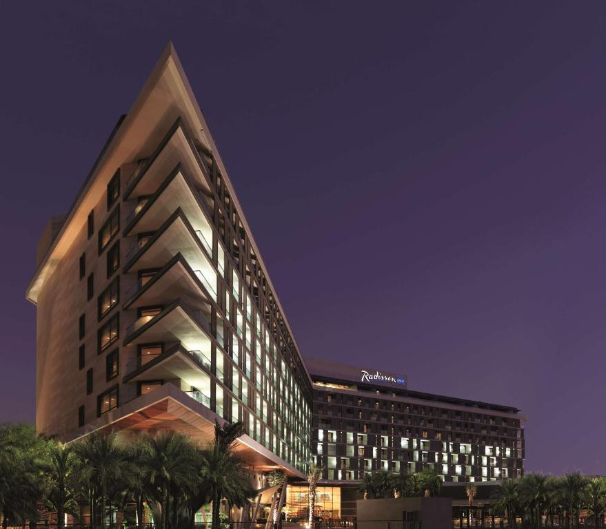 RADISSON BLU HOTEL YAS ISLAND ABU DHABI — фото 3