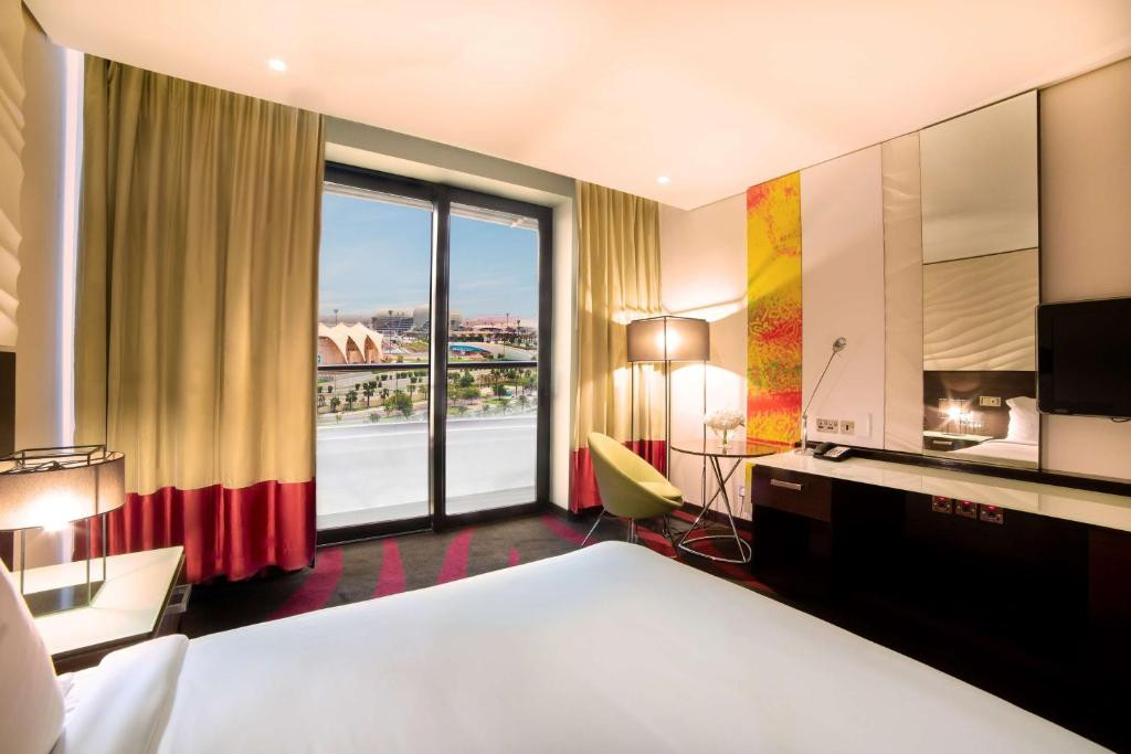 RADISSON BLU HOTEL YAS ISLAND ABU DHABI — фото 12