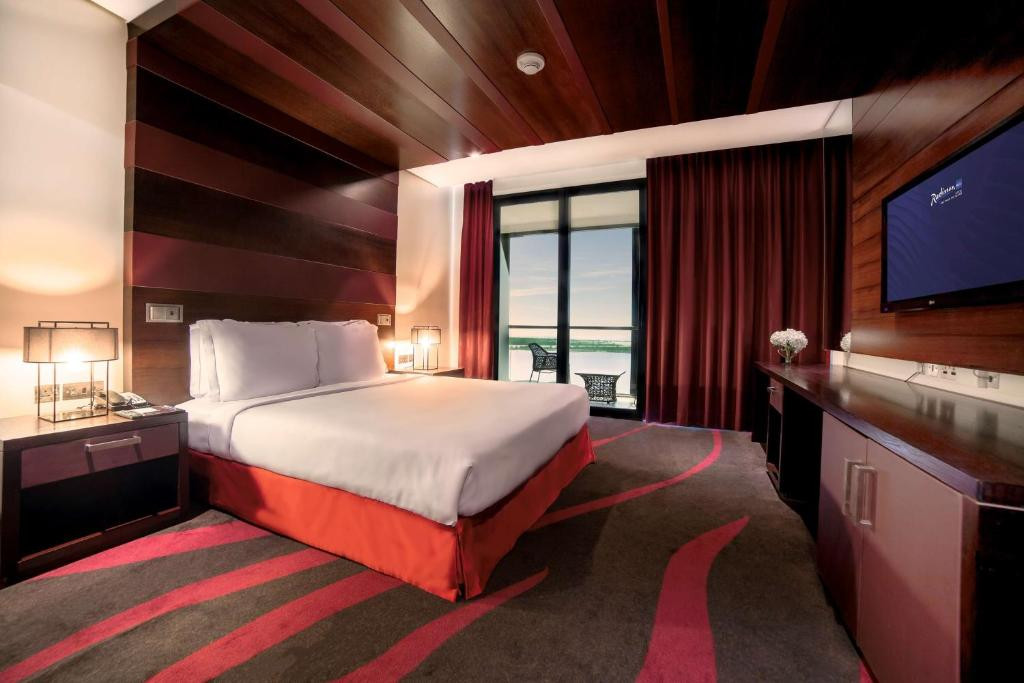 RADISSON BLU HOTEL YAS ISLAND ABU DHABI — фото 16