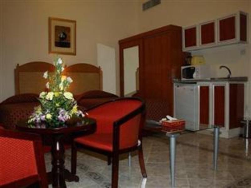 RAMEE GUESTLINE HOTEL APARTMENT — фото 5