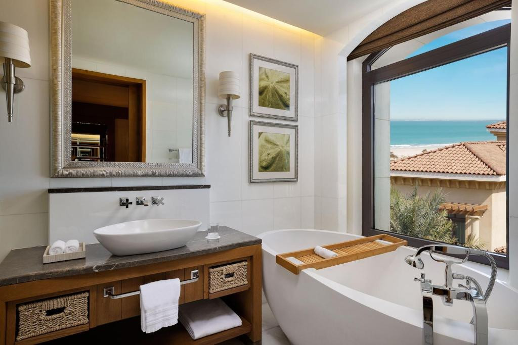 THE ST. REGIS SAADIYAT ISLAND RESORT — фото 4