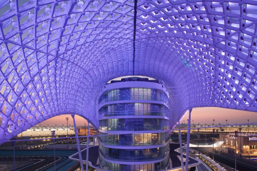 W ABU DHABI YAS ISLAND (EX.YAS VICEROY ABU DHABI) — фото 14