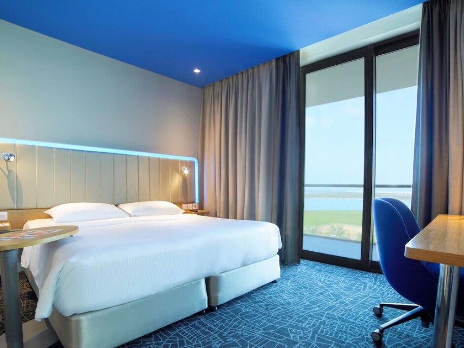 YAS PLAZA BAY BY IHG (EX. PARK INN BY RADISSON ABU DHABI YAS ISLAND) — фото 3