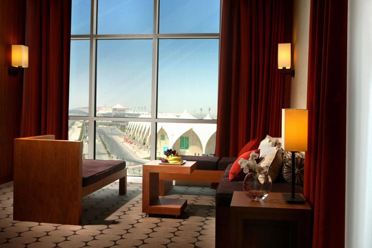 YAS PLAZA MARINA (EX. YAS ISLAND ROTANA) — фото 14