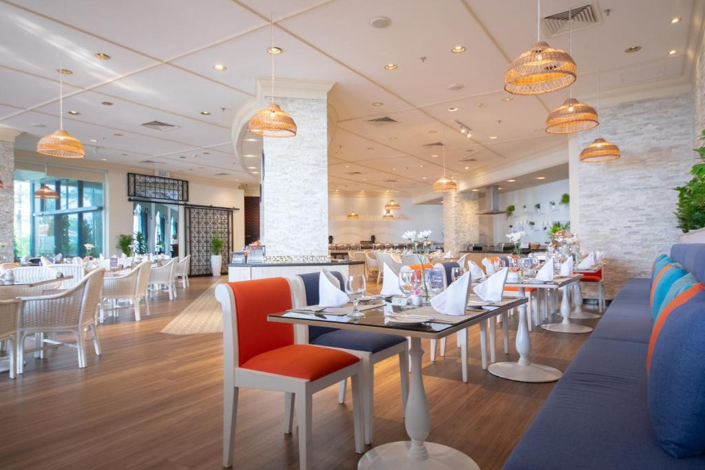 DUSIT AJMAN (EX. AJMAN HOTEL) — фото 15