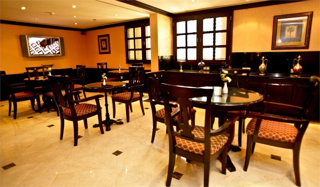 ARABIAN COURTYARD HOTEL & SPA — фото 4