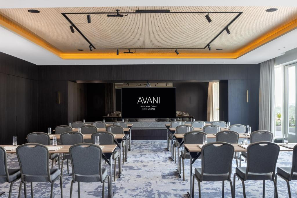 AVANI+ PALM VIEW DUBAI HOTEL & SUITES — фото 10