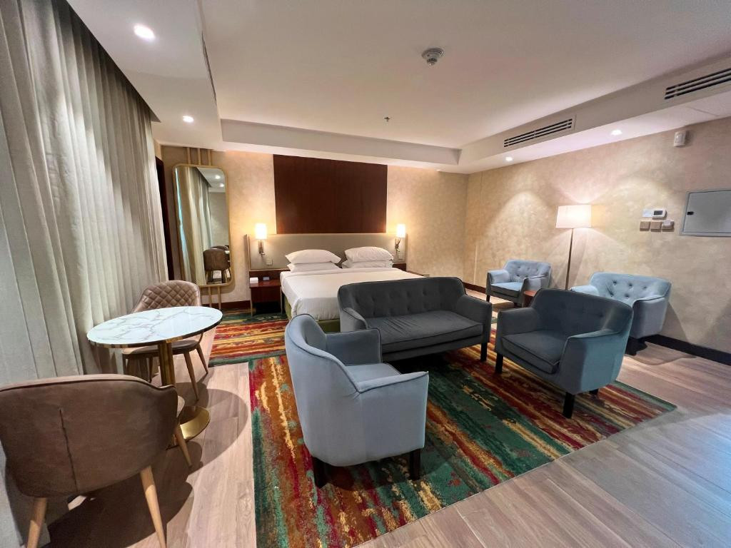 CITY SEASONS SUITES — фото 11