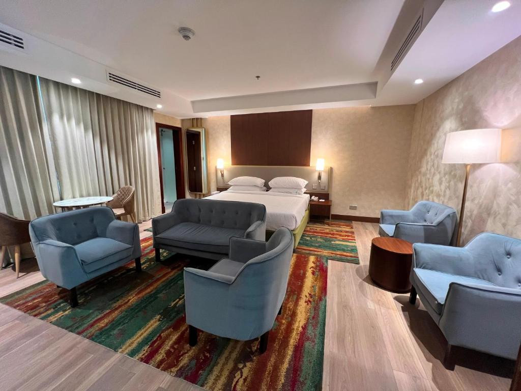 CITY SEASONS SUITES — фото 14