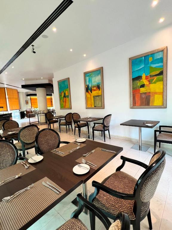 CITY SEASONS SUITES — фото 16