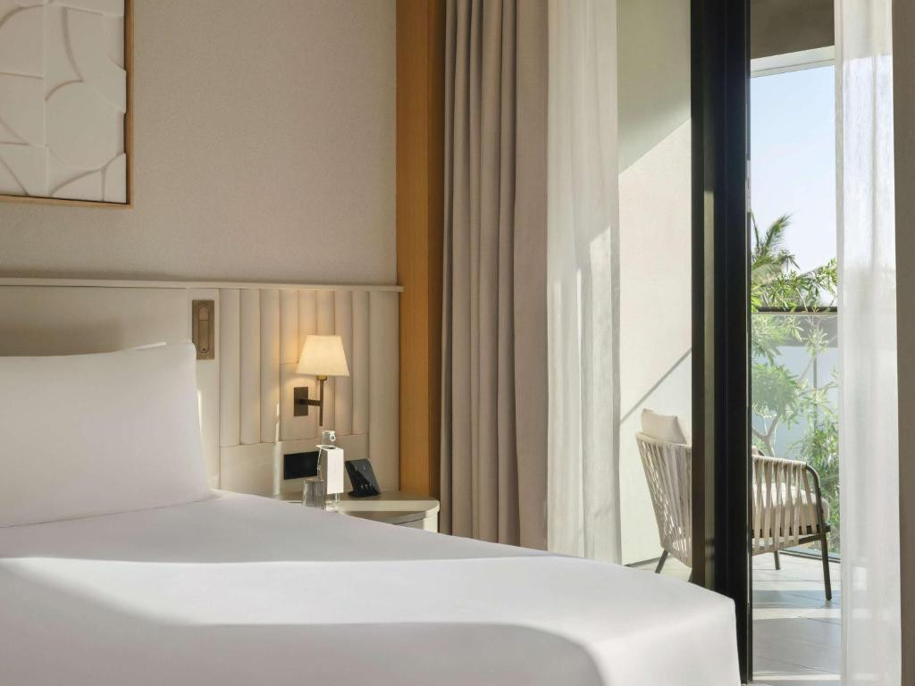 DELANO DUBAI (EX. BLUEWATERS BEACH HOTEL) — фото 16
