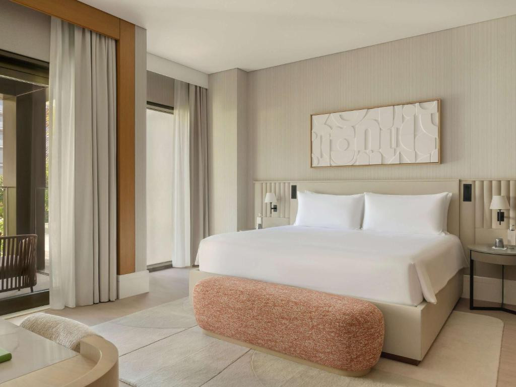 DELANO DUBAI (EX. BLUEWATERS BEACH HOTEL) — фото 18