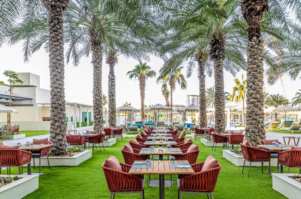 DOUBLETREE BY HILTON DUBAI JUMEIRAH BEACH — фото 15