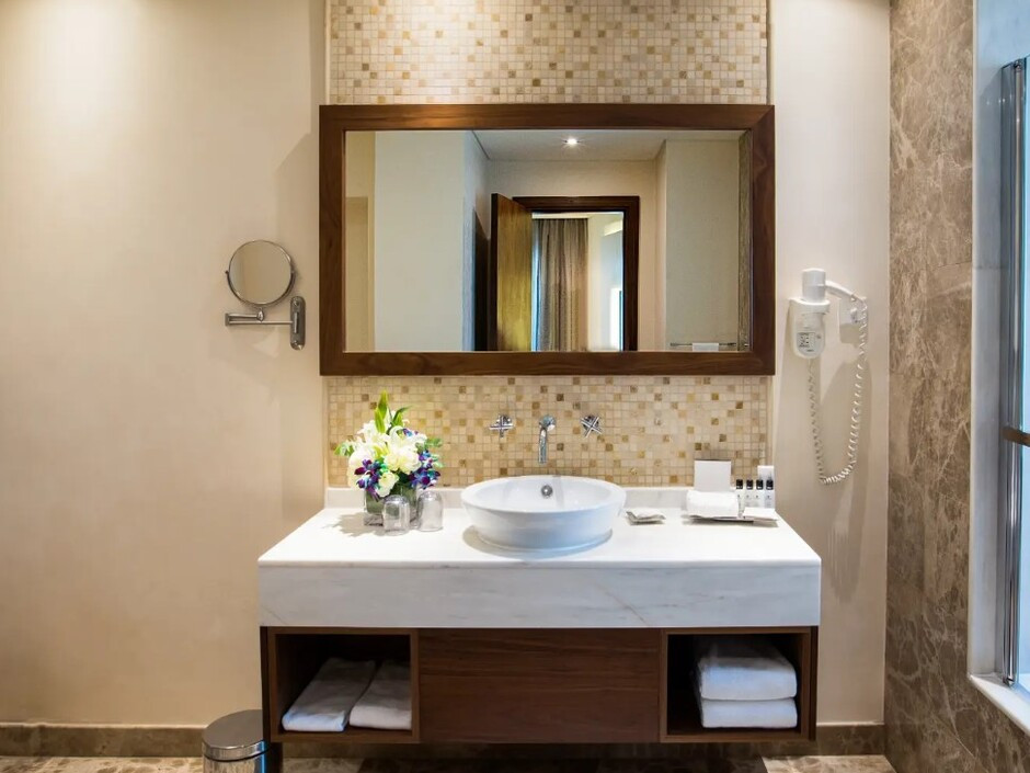 ELITE BYBLOS HOTEL (EX. CORAL DUBAI AL BARSHA) — фото 3