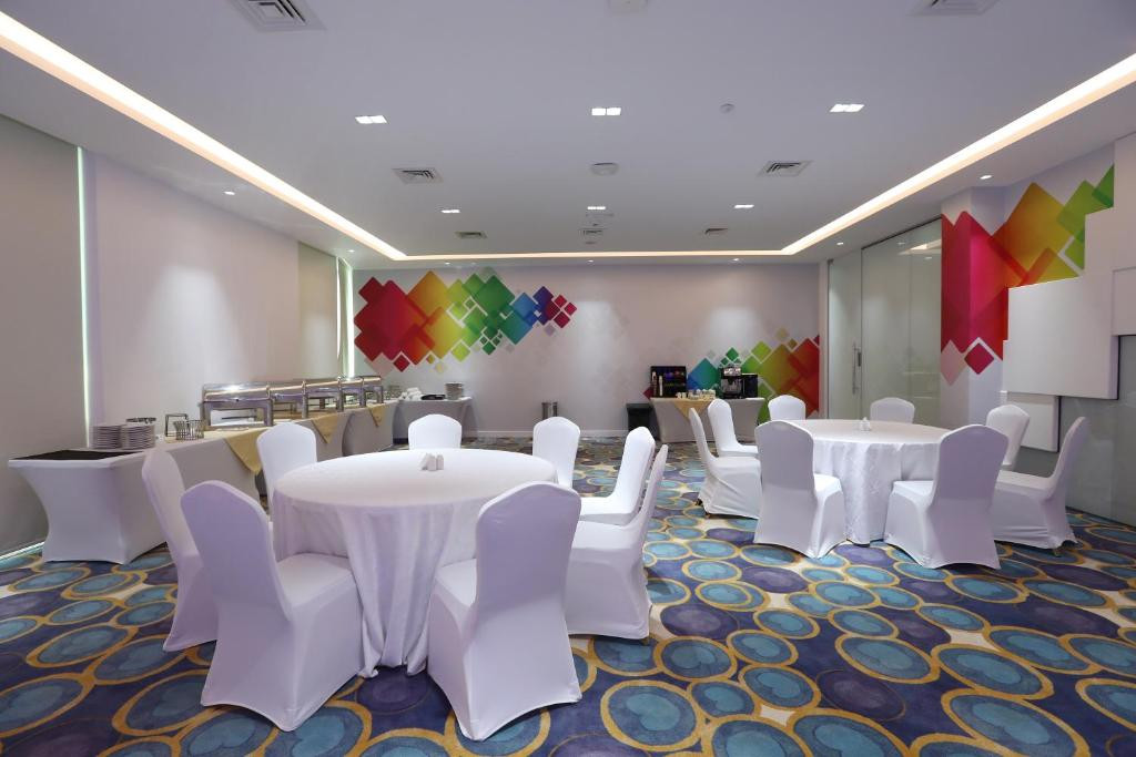 ESTAY HOTEL (EX. ESTAY INN) — фото 16