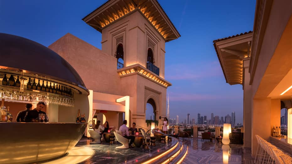 FOUR SEASONS RESORT DUBAI AT JUMEIRAH BEACH — фото 2