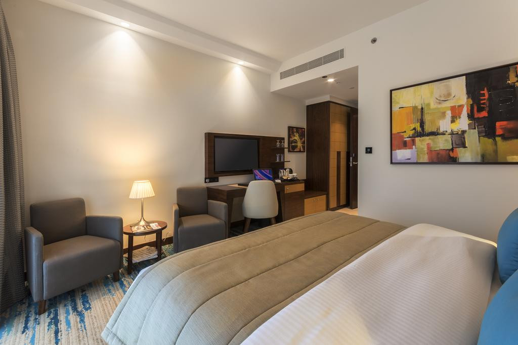 GOLDEN TULIP MEDIA (EX. GOLDEN TULIP AL THANYAH) — фото 15