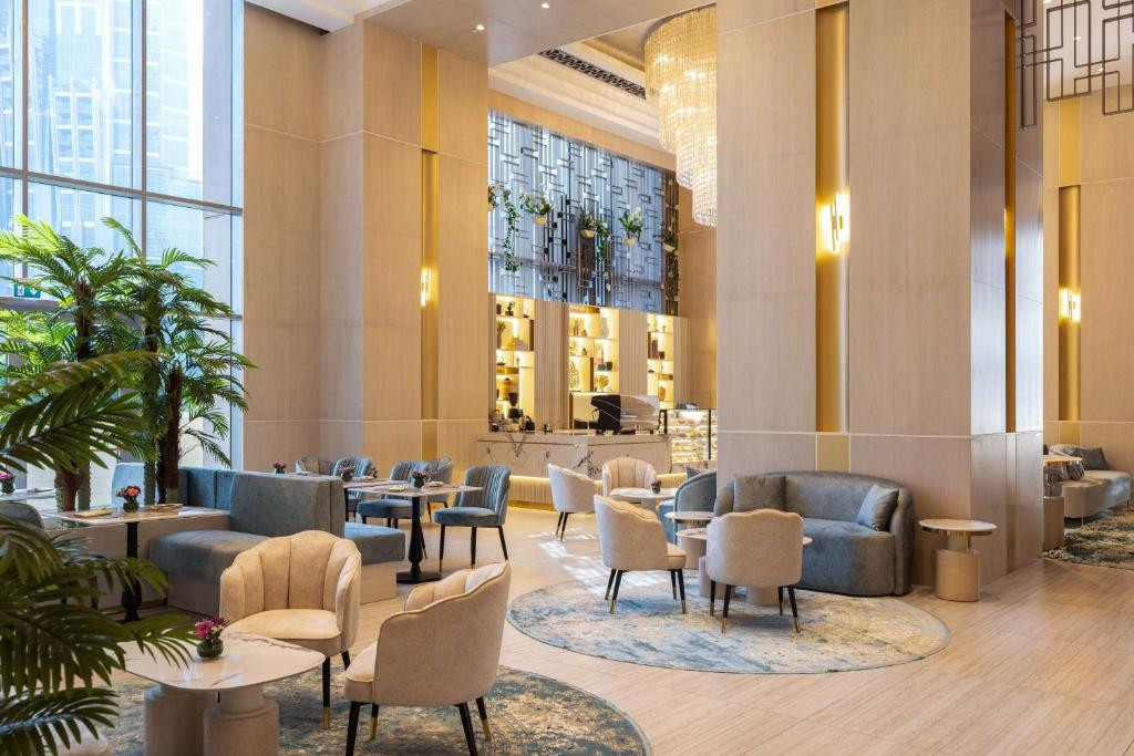HILTON DUBAI AL HABTOOR CITY — фото 17