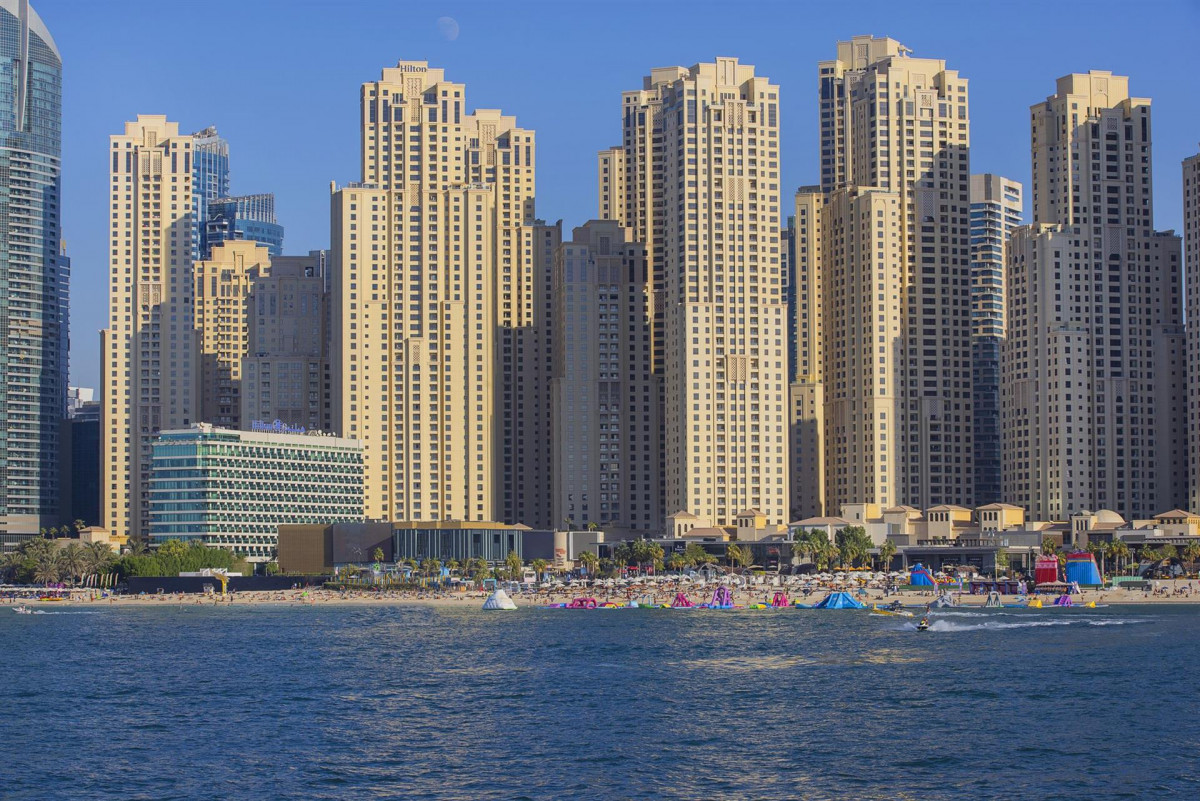 HILTON DUBAI THE WALK (EX. HILTON DUBAI JUMEIRAH RESORT & RESIDENCE)