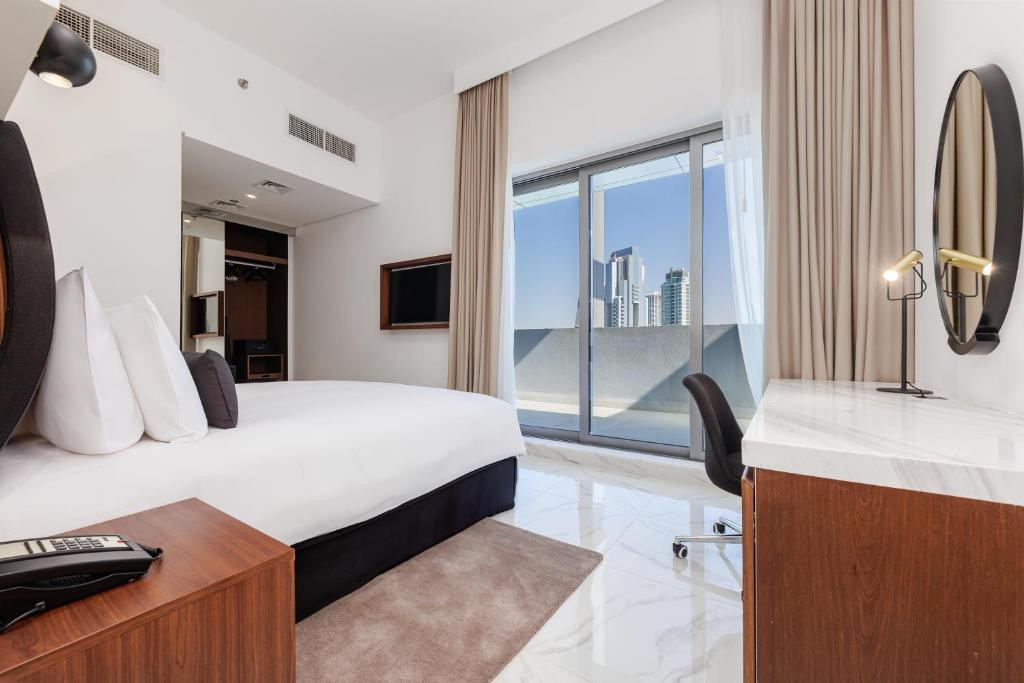 HOLIDAY INN DUBAI VILLAGE CIRCLE (EX. HOTEL AVALON) — фото 13
