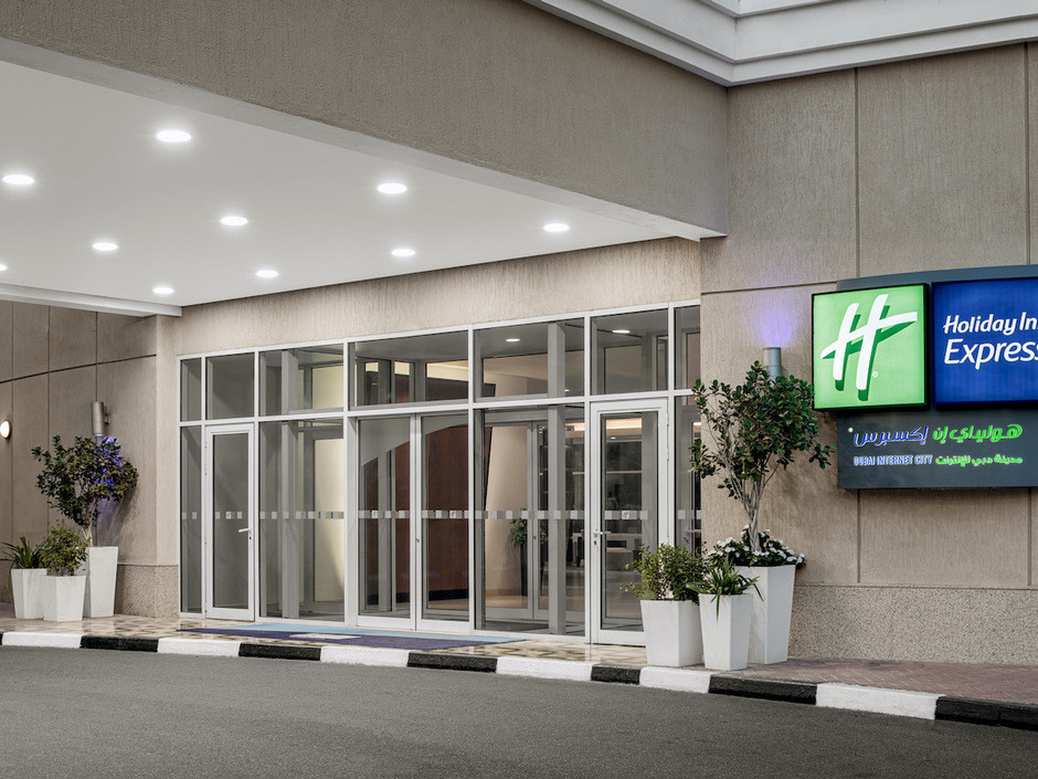 HOLIDAY INN EXPRESS INTERNET CITY — фото 5