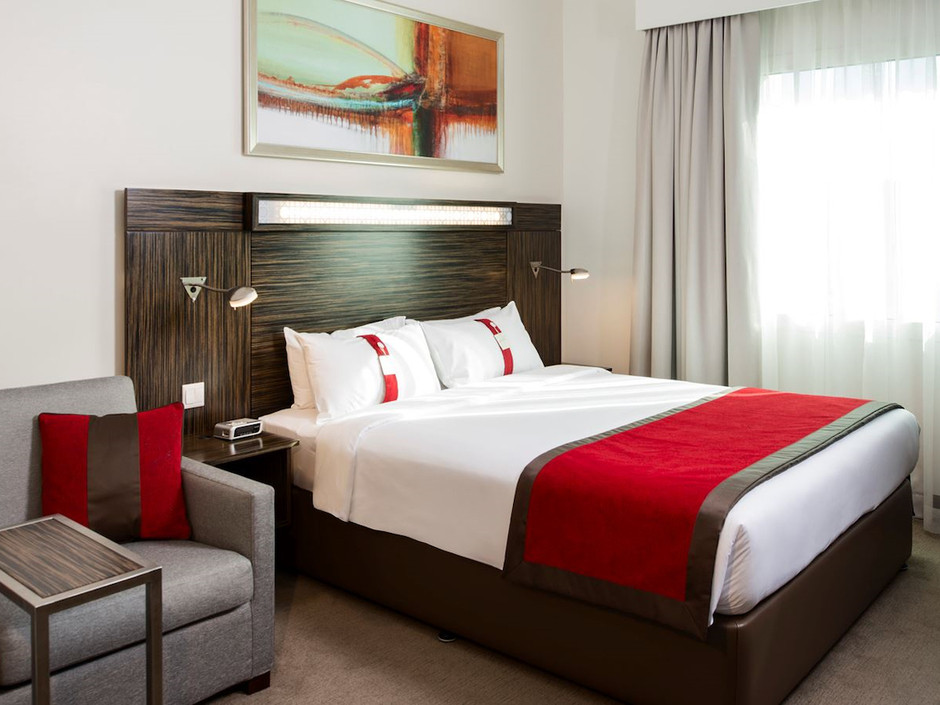 HOLIDAY INN EXPRESS INTERNET CITY — фото 12