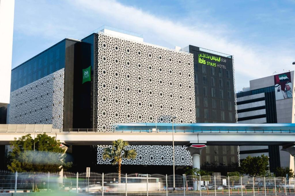 IBIS STYLES DUBAI AIRPORT