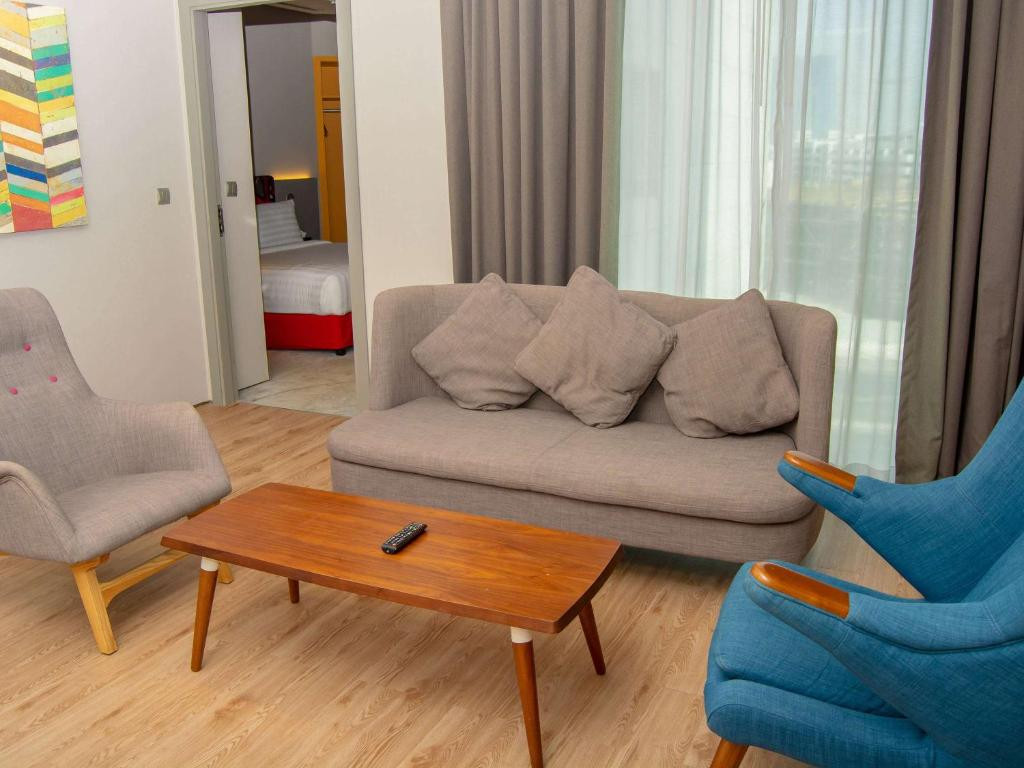 IBIS STYLES DUBAI JUMEIRAH — фото 10