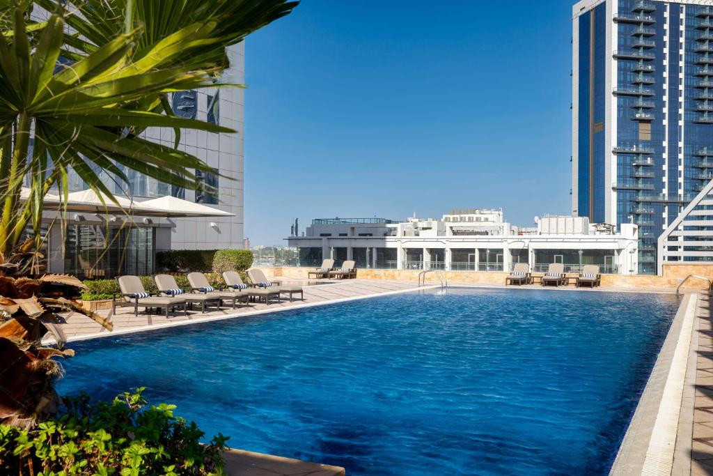 LA SUITE DUBAI HOTEL & APARTMENTS (EX. FRASER SUITES) — фото 4