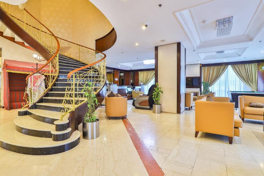 LANDMARK SUMMIT HOTEL (EX. SUMMIT HOTEL, HALLMARK HOTEL) — фото 15