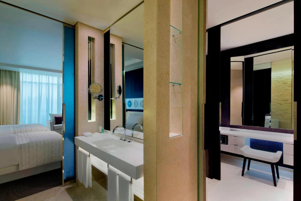 LE MERIDIEN DUBAI HOTEL & CONFERENCE CENTRE — фото 16