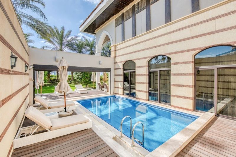 MAISON PRIVEE  MAJESTIC RESORT VILLA WITH PRIVATE POOL ON THE PALM