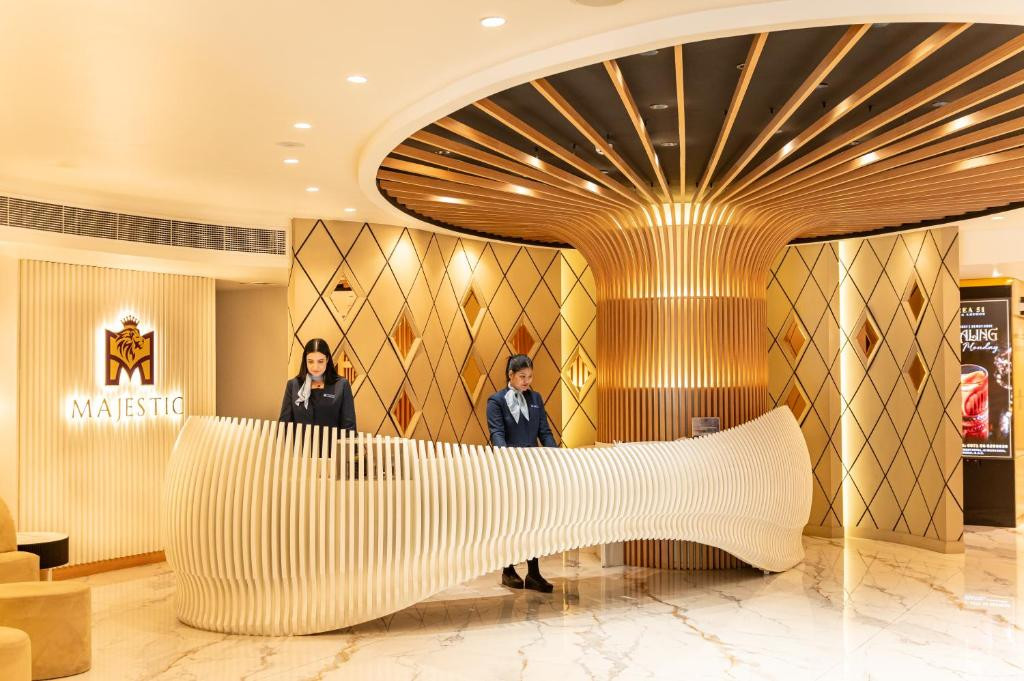 MAJESTIC CITY RETREAT HOTEL (EX. MAJESTIC HOTEL TOWER) — фото 5