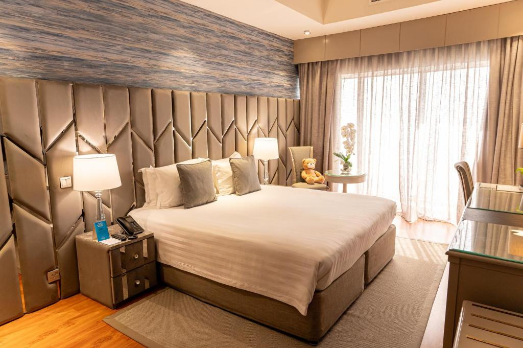 MAJESTIC CITY RETREAT HOTEL (EX. MAJESTIC HOTEL TOWER) — фото 10
