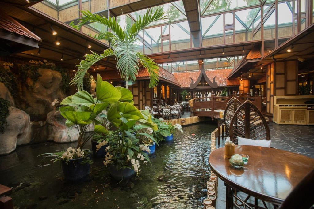MOVENPICK GRAND AL BUSTAN DUBAI (EX. RODA AL BUSTAN) — фото 3