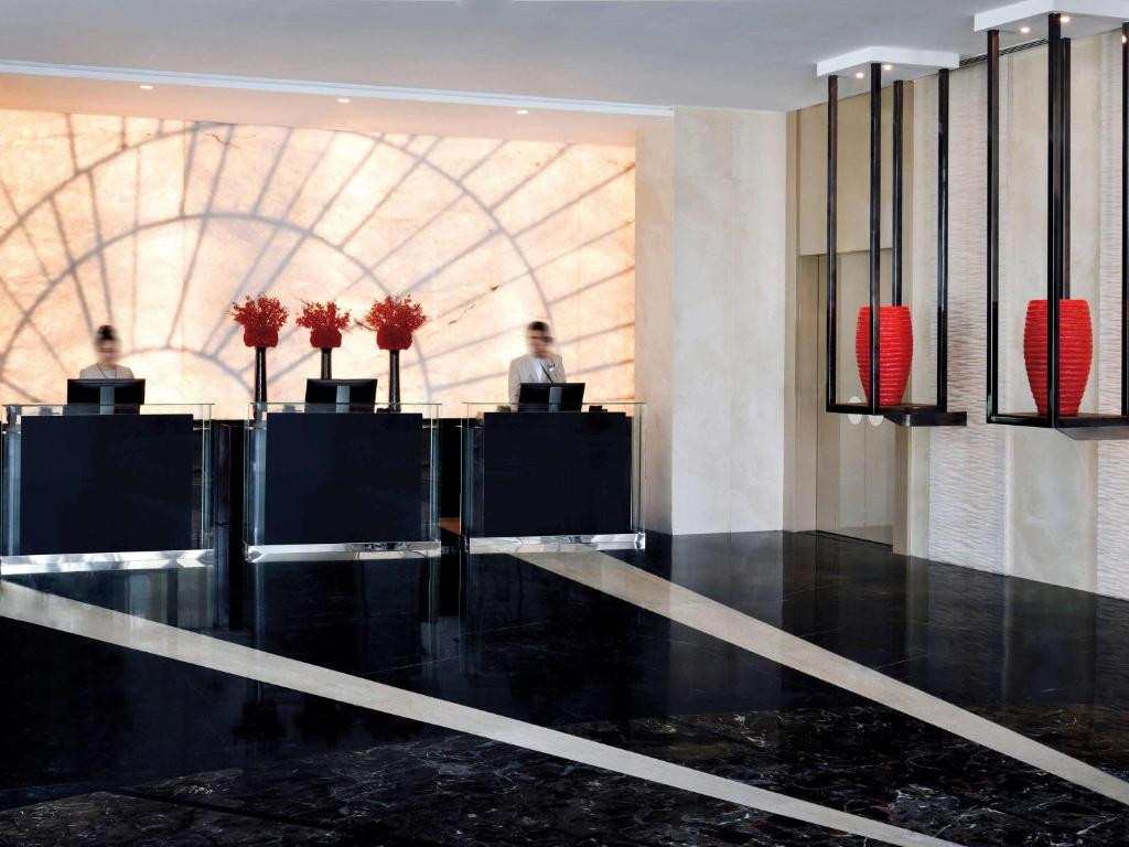 MOVENPICK HOTEL APARTMENTS DOWNTOWN DUBAI