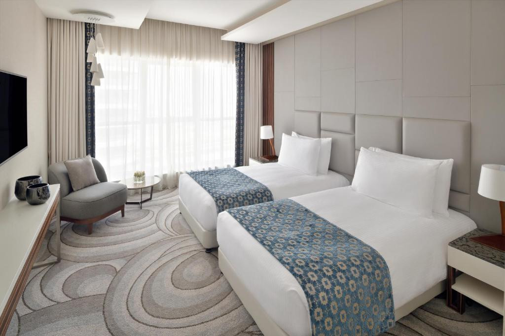 MOVENPICK HOTEL APARTMENTS DOWNTOWN DUBAI — фото 2
