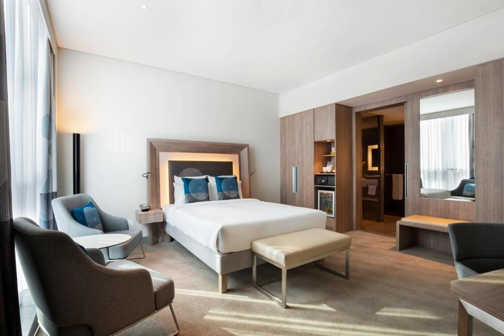 NOVOTEL BUR DUBAI HOTEL HEALTHCARE CITY — фото 14