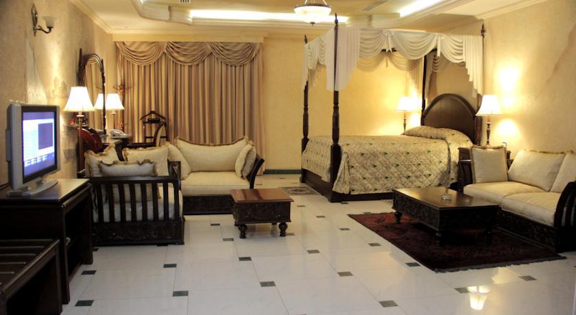 ORIENTAL PALACE — фото 4