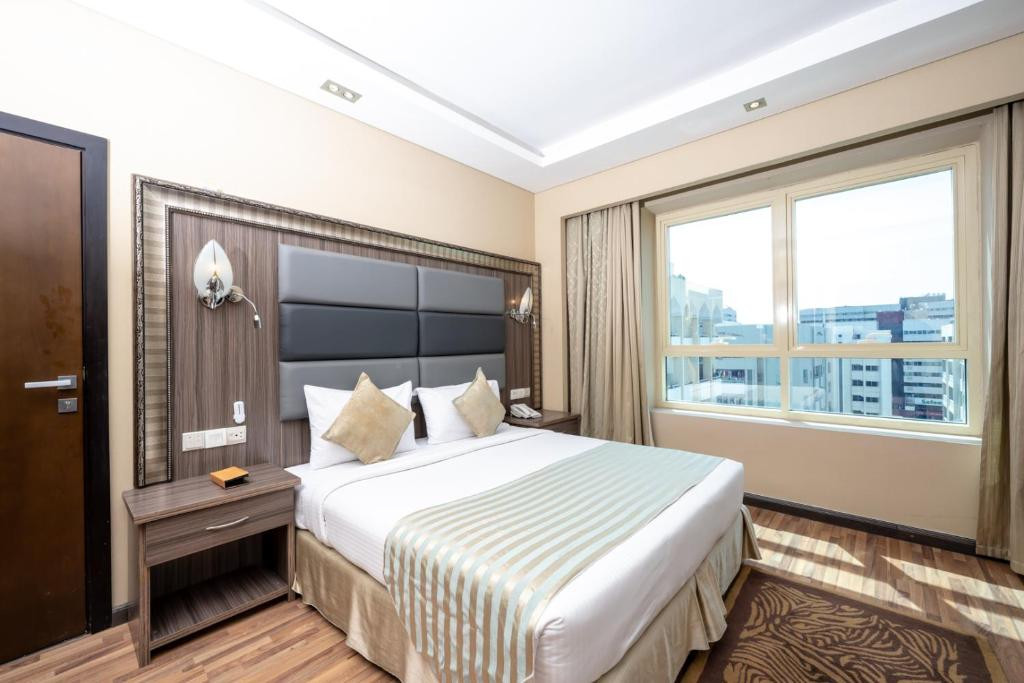 PEARL SWISS HOTEL (EX. BLACK STONE HOTEL)