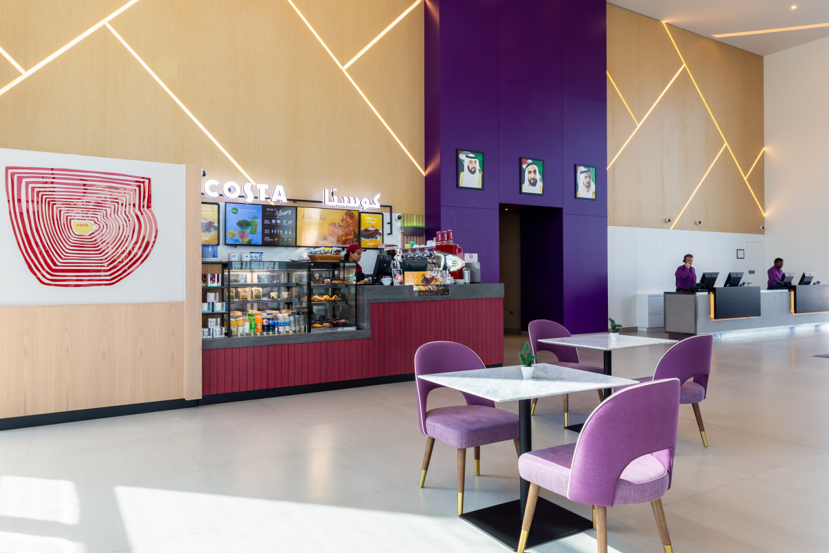 PREMIER INN DRAGON MART HOTEL — фото 2