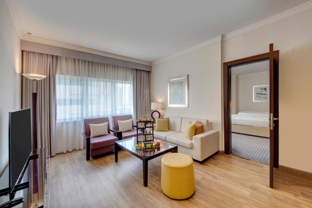 RADISSON BLU HOTEL BARSHA HEIGHTS (EX. MEDIA ROTANA) — фото 4