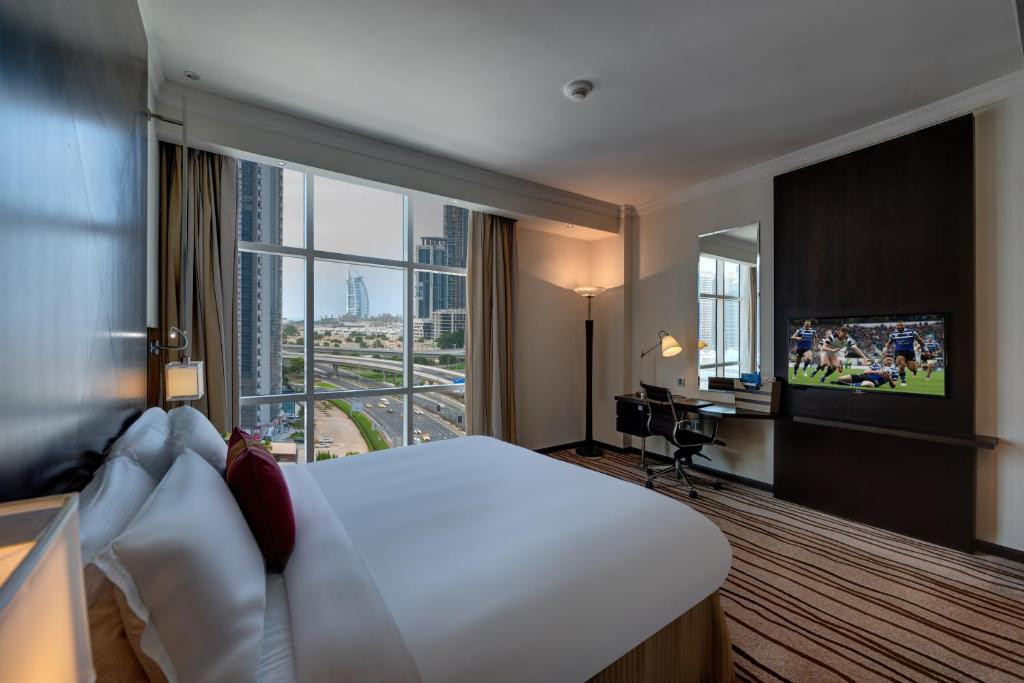 RADISSON BLU HOTEL BARSHA HEIGHTS (EX. MEDIA ROTANA) — фото 8