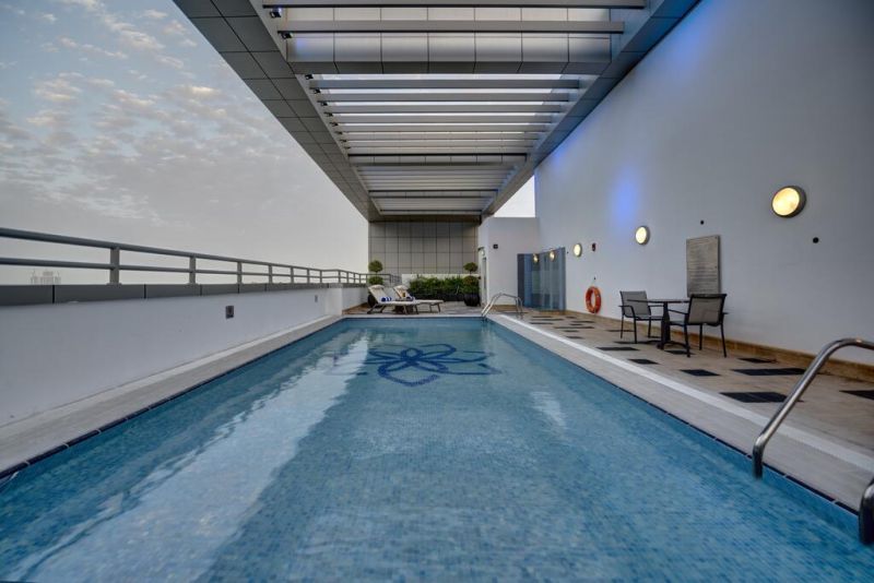 ROYAL CONTINENTAL SUITES BUSINESS BAY — фото 11