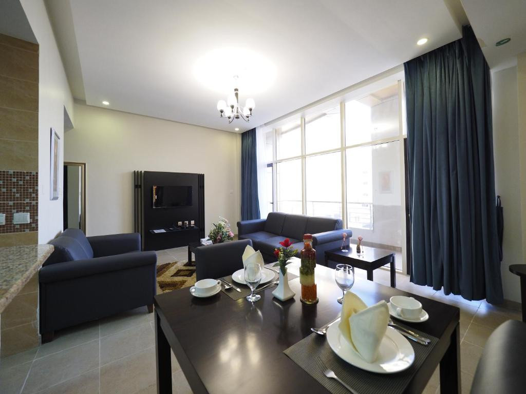 SKYLARK HOTEL APARTMENT