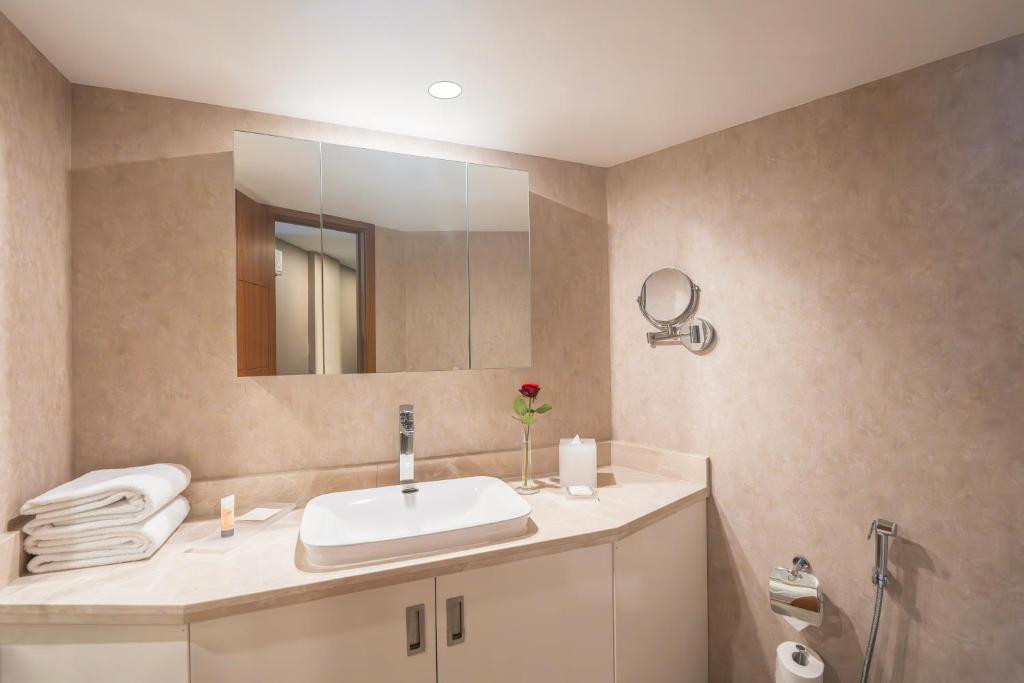THE GALLERIA RESIDENCE HYATT REGENCY — фото 11