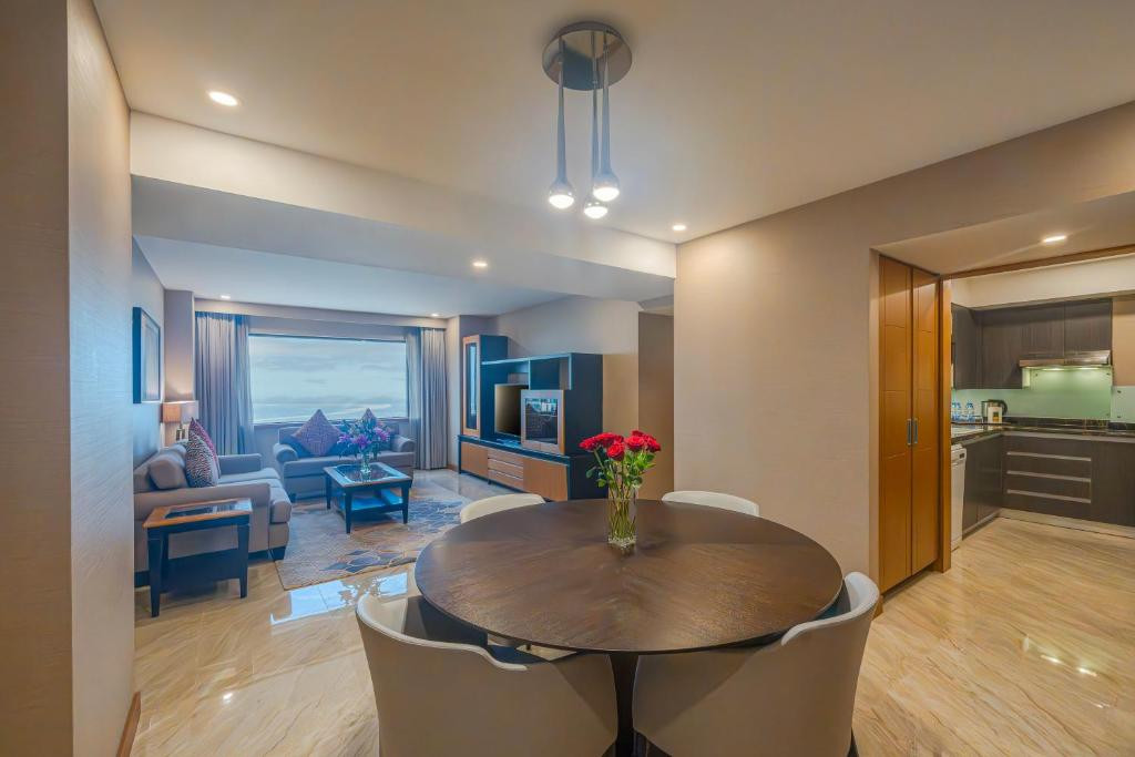 THE GALLERIA RESIDENCE HYATT REGENCY — фото 16